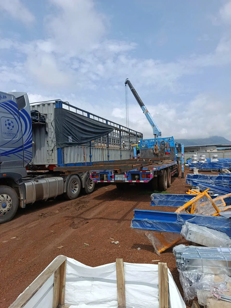Hình ảnh vận tải thực tế Ngân Hà Shipping