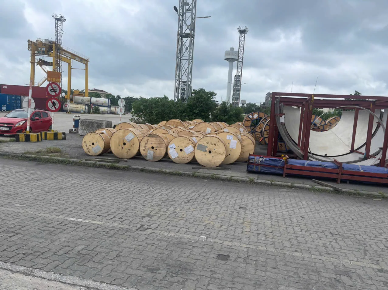 Hình ảnh vận tải thực tế Ngân Hà Shipping