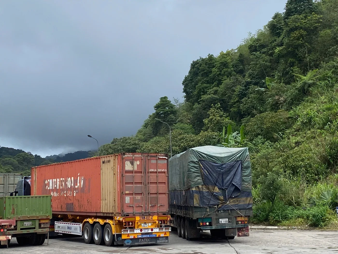 Hình ảnh vận tải thực tế Ngân Hà Shipping
