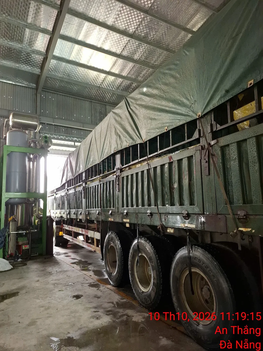 Hình ảnh vận tải thực tế Ngân Hà Shipping
