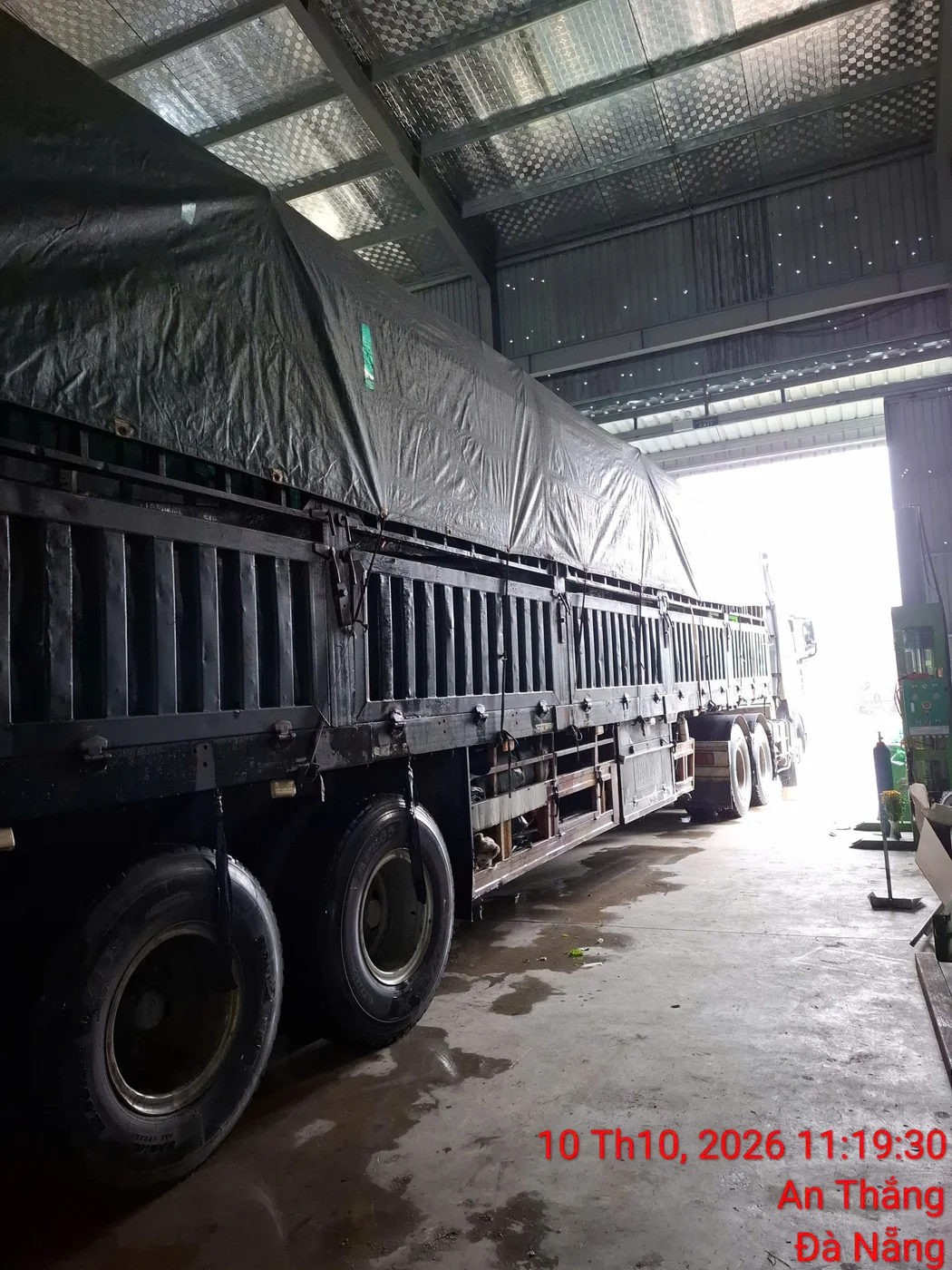 Hình ảnh vận tải thực tế Ngân Hà Shipping