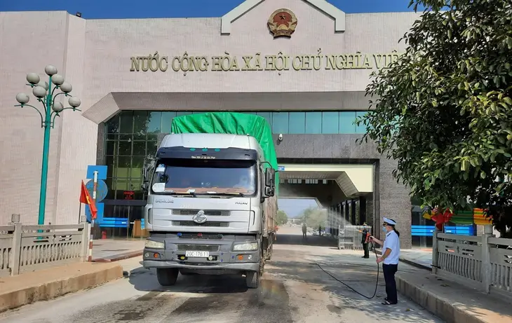 Các hình thức vận chuyển hàng Việt Lào