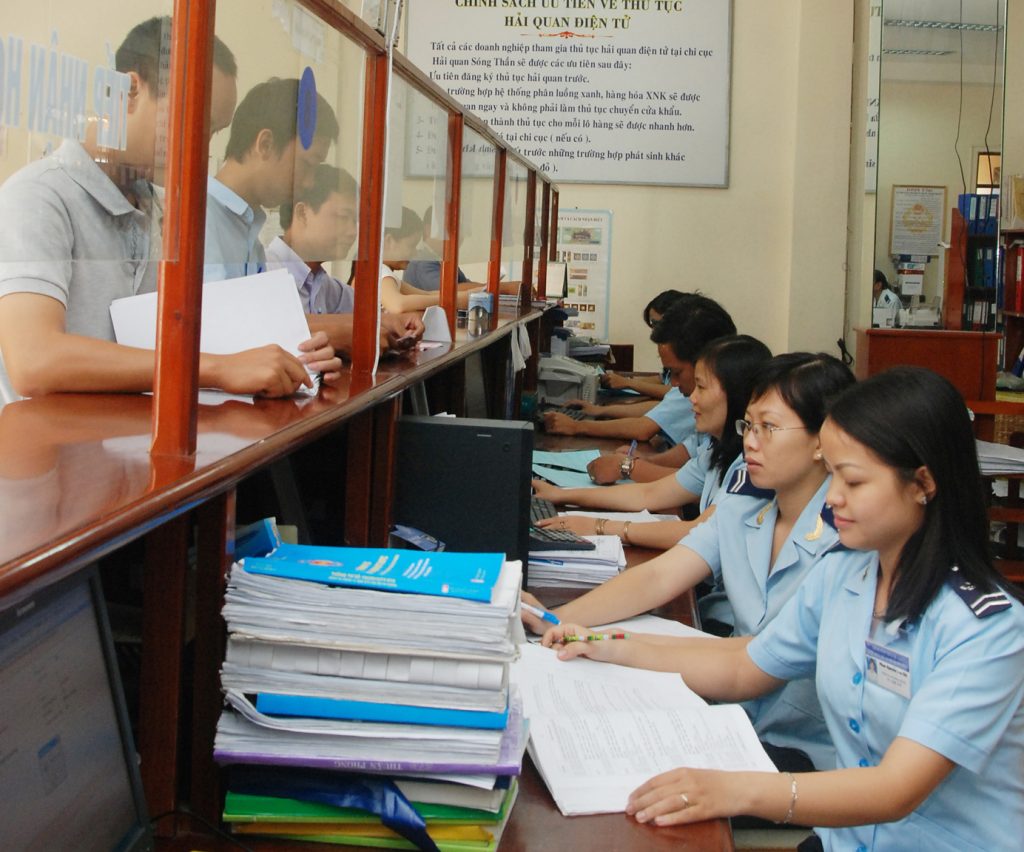 Bộ hồ sơ khai báo hải quan điện tử khi xuất khẩu hàng đi Lào