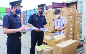 Thủ tục hải quan xuất nhập khẩu hàng hóa Việt Nam sang Lào